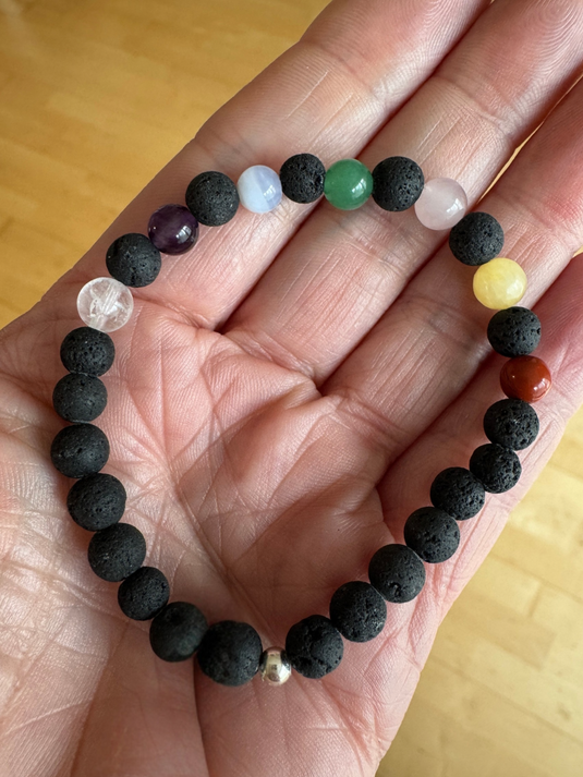 Aroma Lavaarmbänder mit Edelsteinen