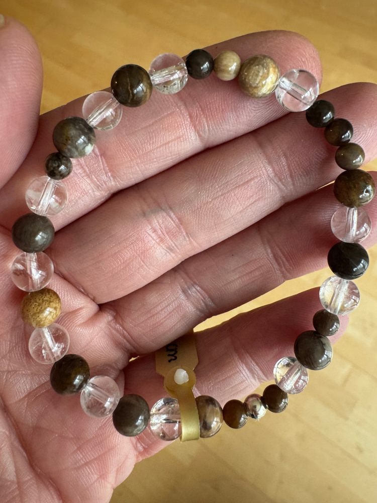 Edelsteinarmband versteinertes Holz mit Bergkristall