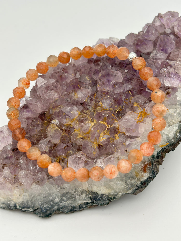 Edelsteinarmband Sonnenstein facettiert