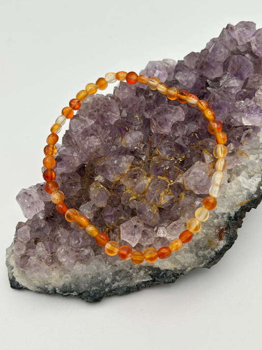 Edelsteinarmband Karneolbutton facettiert